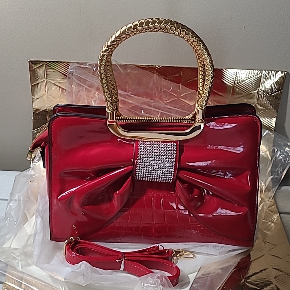 Elegant Red Bow Accent Women's Handbag with Gold Handles - Picture 2 of 5